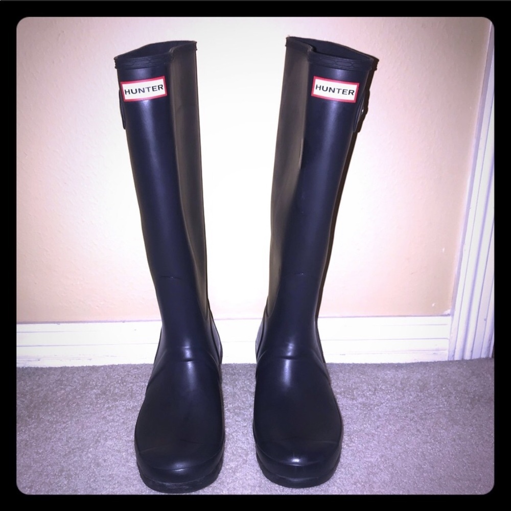 HUNTER boots size 9